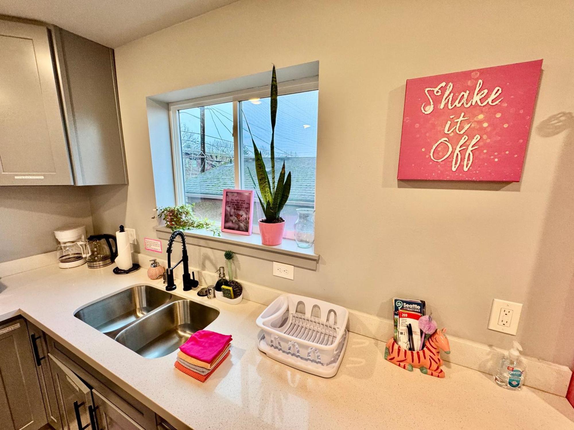 סיאטל 1 Bd Apt With 2 Extra Sofa Beds 13 Mins To Seatac Airport מראה חיצוני תמונה