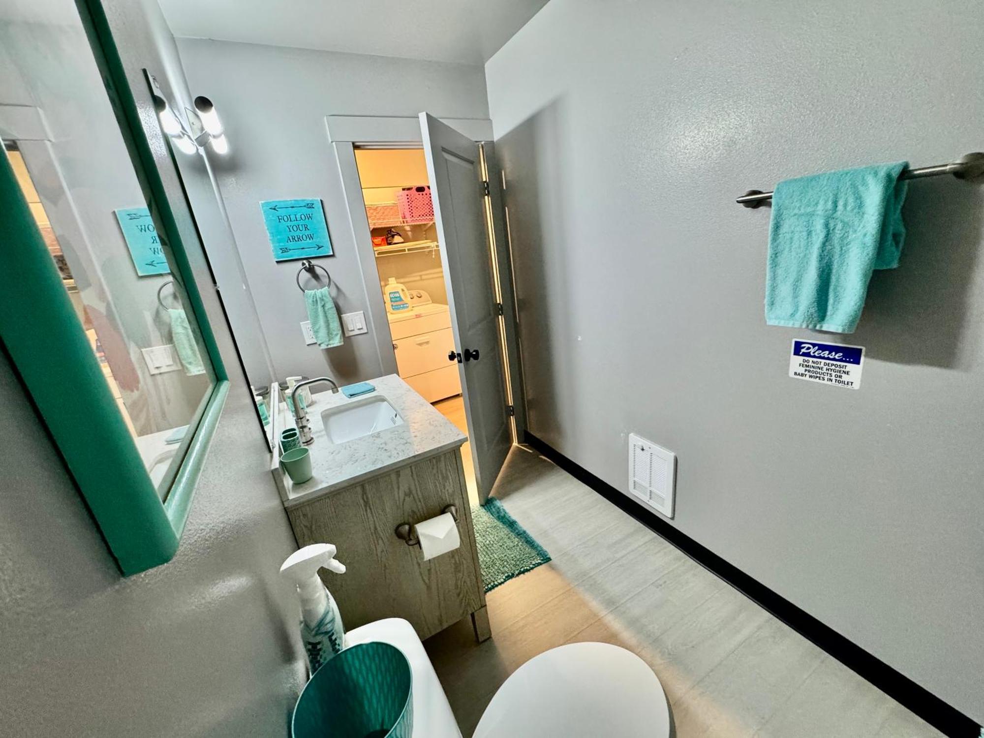 סיאטל 1 Bd Apt With 2 Extra Sofa Beds 13 Mins To Seatac Airport מראה חיצוני תמונה